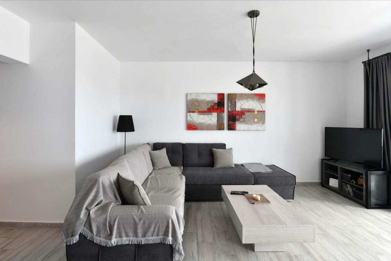 Parikias Seaside House * Paro